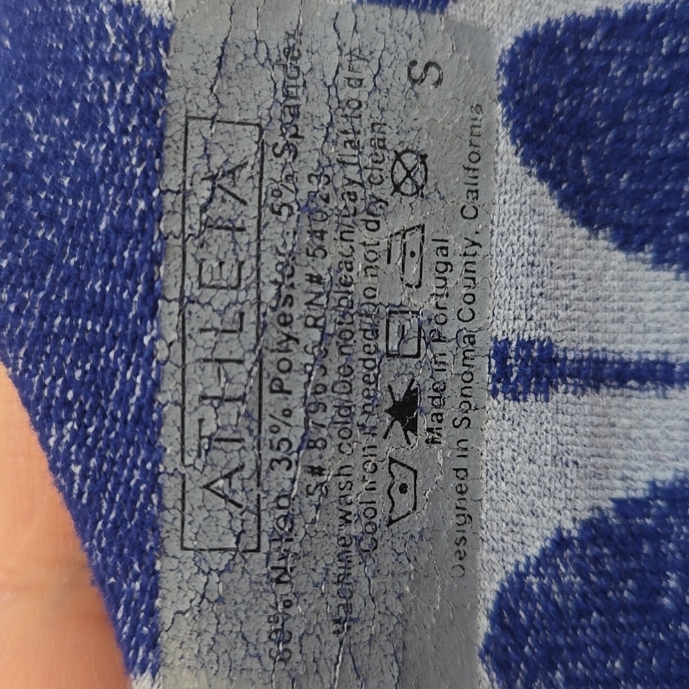 Athleta Blue Gray Pattern Hooded Half-Zip Top Small Thumbholes Active Longsleeve - Picture 2 of 7